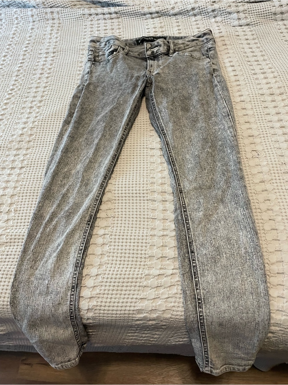 Express jeans Acid Wash Grey Skinny Jeans